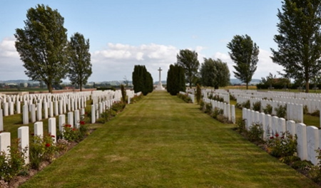 Nine Elms Cemetery, Poperinge