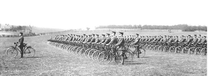 The Kent Cyclists on parade